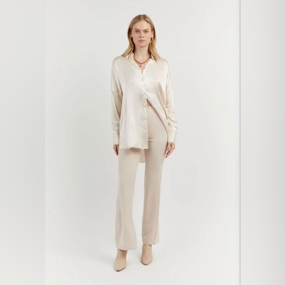 NWOT Dissh Hicks Stone Crepe Flare Butter Pant 8 - Picture 1 of 5